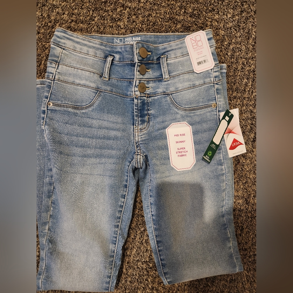 No boundaries skinny jeans